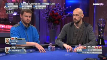 Su le mani per questo bluff a 3 left di Stephen Chidwick su David Peters!