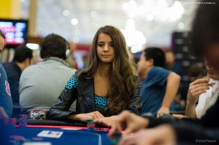 Club del poker: stasera il torneo esclusivo di 888Poker con solo €1 di buy-in