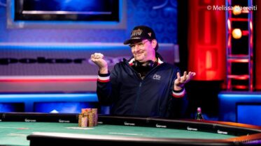 WSOP 2021: Phil Hellmuth pazzesco sedicesimo bracciale, Sammartino è sesto