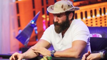 Nelle sue prime partite a poker online Dan Bilzerian giocava con gli account degli amici