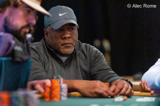 George Holmes deve ancora razionalizzare il secondo posto al Main Event WSOP