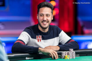 Come ha pensato Adrian Mateos per massimizzare middle value contro Dan Smith al SHR WSOP