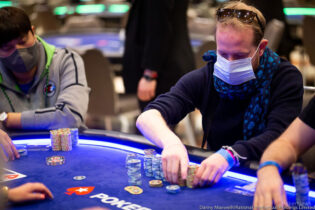 EPT Praga – Terzetto italiano a 16 left, Cortellazzi terzo nel count!