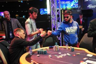 Poker Live: Peluso chiude quarto nel WPTDS, sei azzurri avanzano al Kings