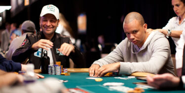 Daniel Negreanu è letteralmente IM-PAZ-ZI-TO per Phil Ivey