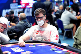 Come ha pensato Mustapha Kanit per massimizzare set contro un avversario tight che aveva tribettato