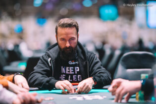 WSOP 2022: Musu in corsa nel deepstack! Negreanu tenta la risalita allo Short Deck