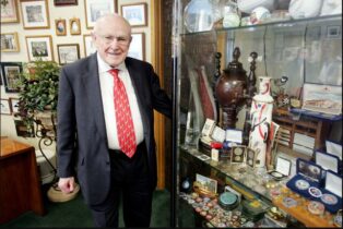 Jackie Gaughan , il re di Downtown Las Vegas: la sua storia