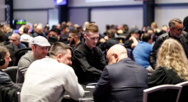 WSOPE 2022, The Opener Event: 20 italiani volano al day 2