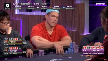 Una blind war col coltello tra i denti tra Alex Foxen e Adrian Mateos