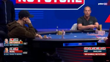 Patrik Antonius con full dalla parte sbagliata del cooler: poteva foldare sul mini-raise di Robl?