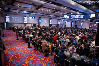 Poker Live: invasione al King’s per l’IPS con 4.729 paganti e 15 italiani volano al day 3
