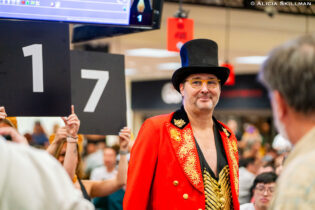 WSOP 2023: 18 italiani superano il day 1D nel giorno del record, Hellmuth che show nel Main Event