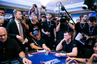 WSOP Main Event: la strategia nella fase centrale di un torneo Freezeout