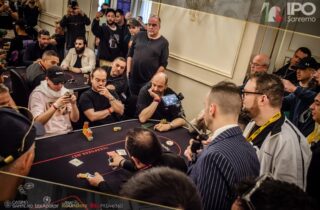 Chi vincerà l’IPO Sanremo dei record? Per scoprirlo guarda la diretta streaming a carte scoperte del tavolo finale!