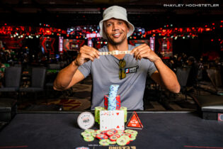 WSOP 2024: Phil Ivey per il 12° al final day del 250k Super High Roller, Dzivielevski trova il quinto bracciale!