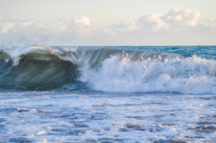 MTT online: OndAnomala travolge i tornei Royal del circuito iPoker