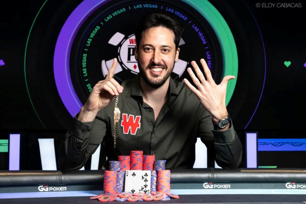 Il replay a carte scoperte del tavolo finale SCOOP con l’heads-up tra ‘raffa_N5’ e ‘Dispo21’