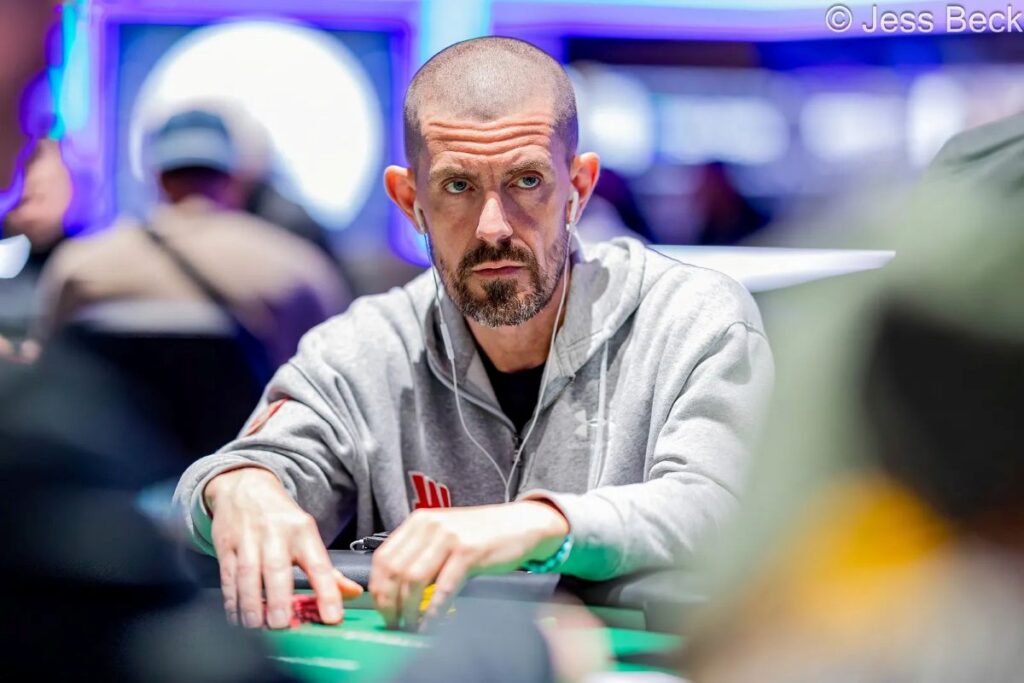 MTT domenicali: Maverik466 guida l’Explosive Sunday, IcannotFold si ripete su 888