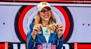 WSOP 2026: Kristen Foxen regina a Las Vegas per la sesta volta, Kihara fa un back to back da primato
