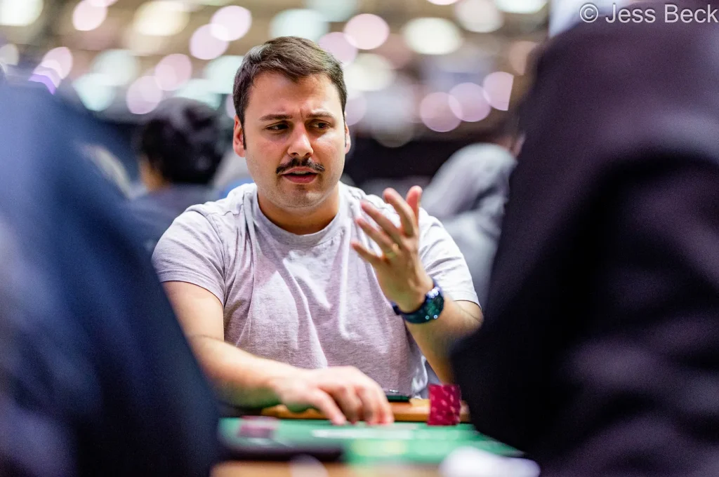 Segui in diretta video streaming Max Pescatori al PartyPoker Big Game!